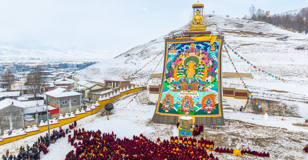 阿壩 莫郎節 — 體驗千年傳承,震撼心靈的傳統宗教慶典與民俗盛會